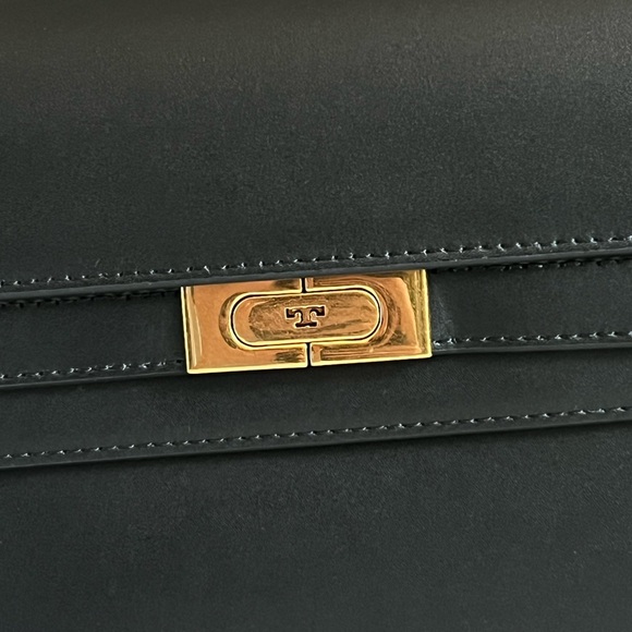 158720 - Tory Burch Lee Radziwill Shoulder Bag - Picture 2 of 16